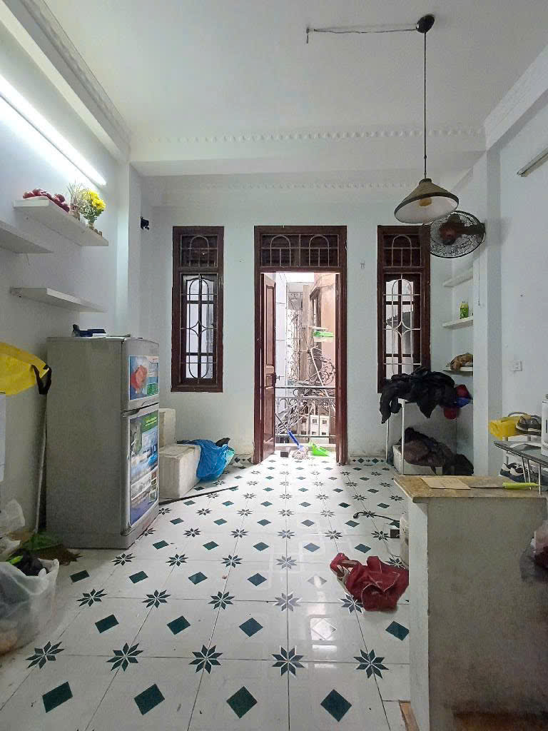 Cho thuê nhà nguyên căn ngõ 79, 8/3 Hai Bà Trưng, 5 tầng x 20m2, 2 ngủ, 8 Triệu - Ảnh 3